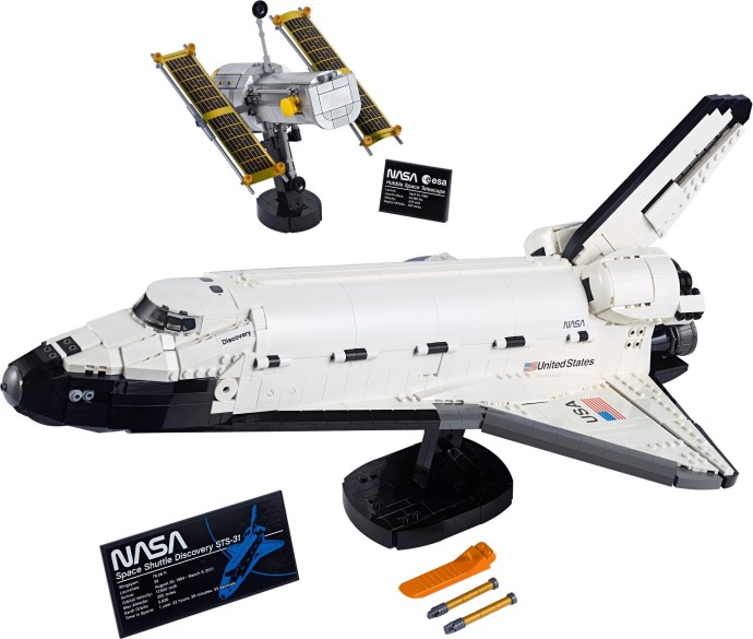LEGO NASA Space Shuttle Discovery (#10283) box